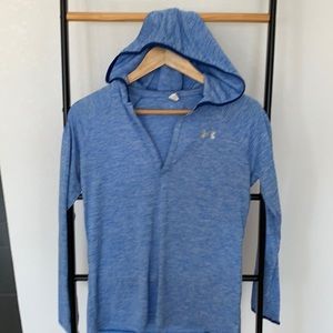 Under Armour Light-weight active hoodie